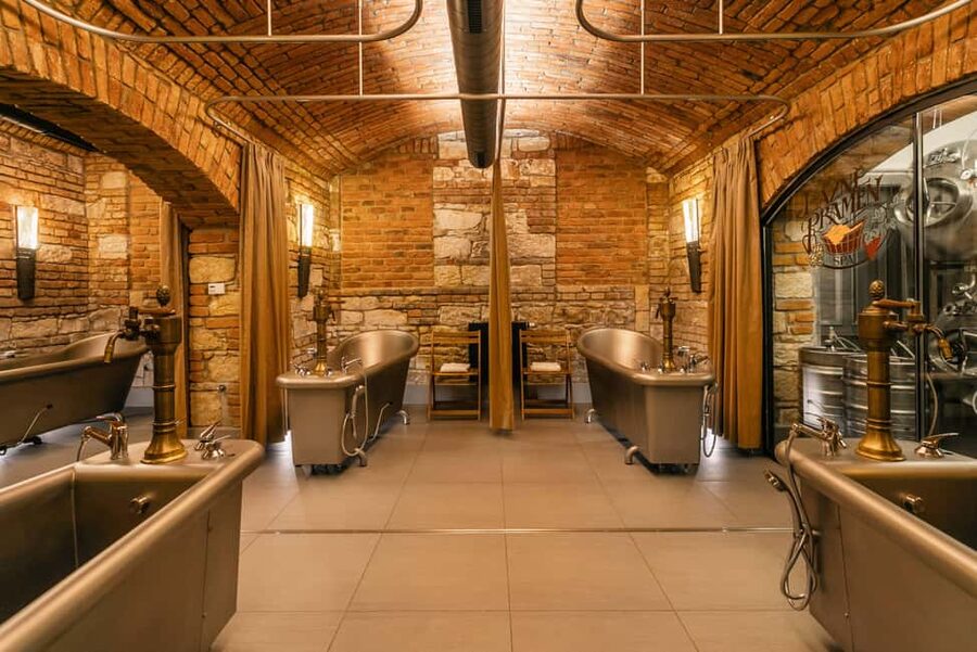 Prague: Lázně Pramen. Wine, Beer bath and Wellness SPA - Drinks included, and why $59 can be reasonable