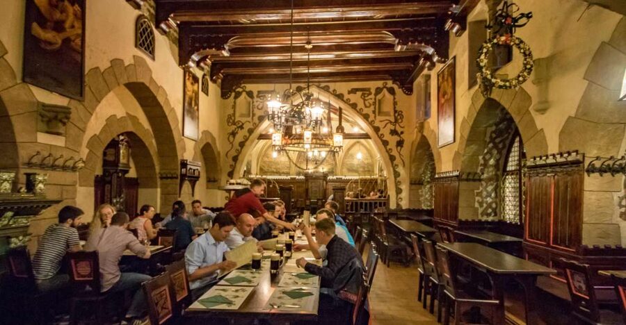 Prague: Legendary Beer Tour with Dinner - Charles Bridge to Old Town Square, on Foot