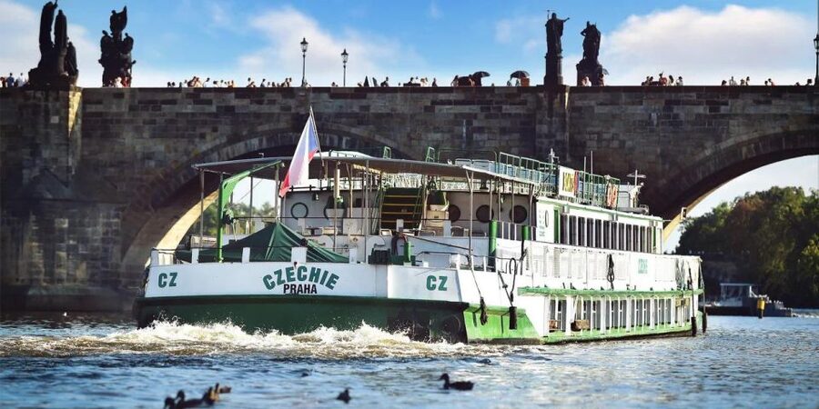 Prague: Lunch Cruise on Vltava River with open Buffet - What This Cruise Is Best For (And Who Might Prefer Something Else)