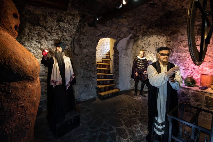 Prague: Madame Tussauds Entry Ticket - What a One-Day Ticket Actually Means Here