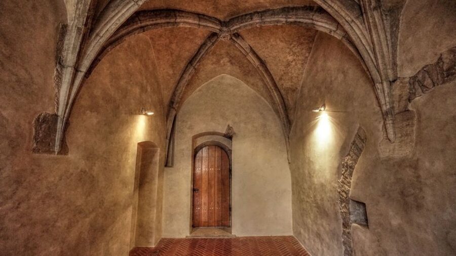Prague: Medieval Underground Guided Tour - The Original Street, Romanesque and Gothic Layers, and Why It Matters