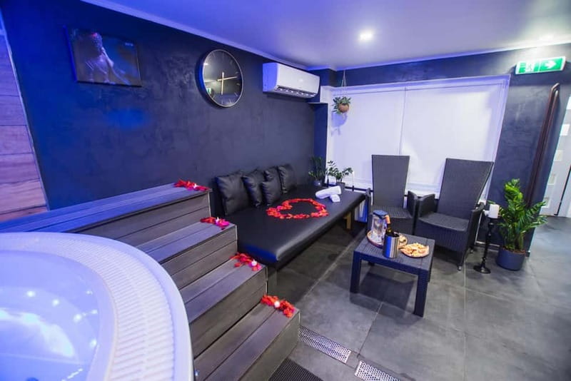 Prague: Modern Private Spa with Jacuzzi and/or Sauna - Key Points You’ll Care About