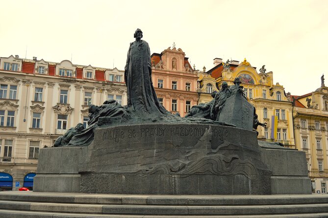 Prague: National Museum Ticket & Online Audioguide City Tour - Best times and who this tour suits