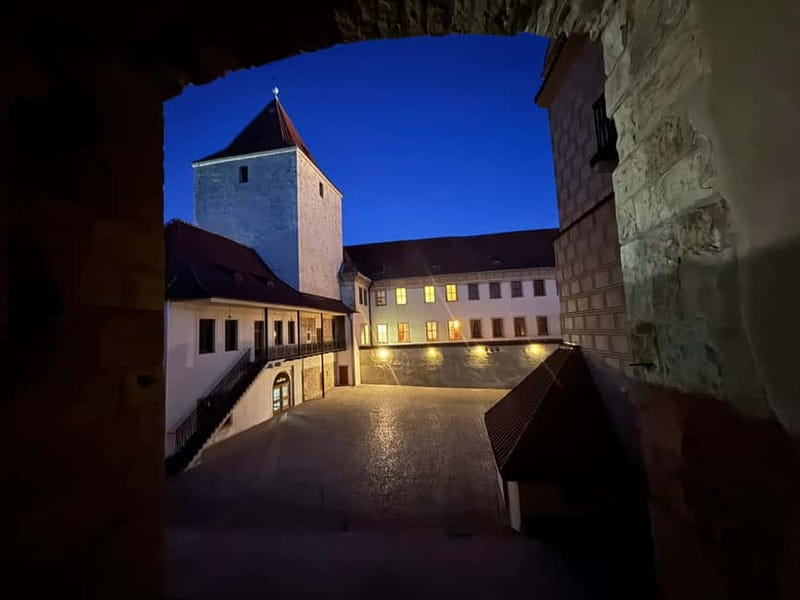 Prague: Night Walk through Prague Castle with City Views - Quick Reasons This Night Walk Works