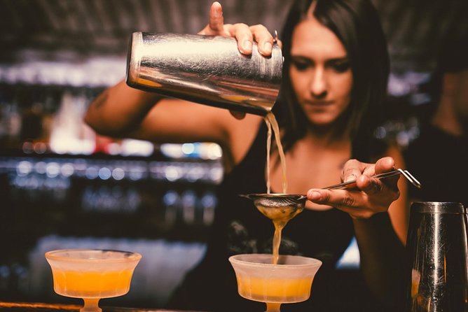 Prague Nightlife Ticket - ONYX, CAFE 80s, and FU Club & Lounge: finish strong on your terms