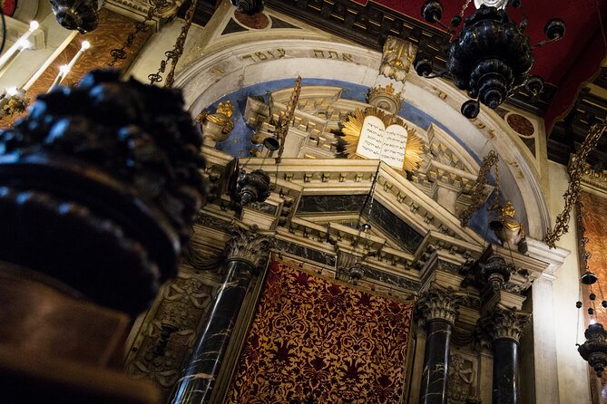 Prague Old Jewish Quarter and Spanish Synagogue Private Tour - Maisel and Pinkas Synagogues: the WWII story is not abstract