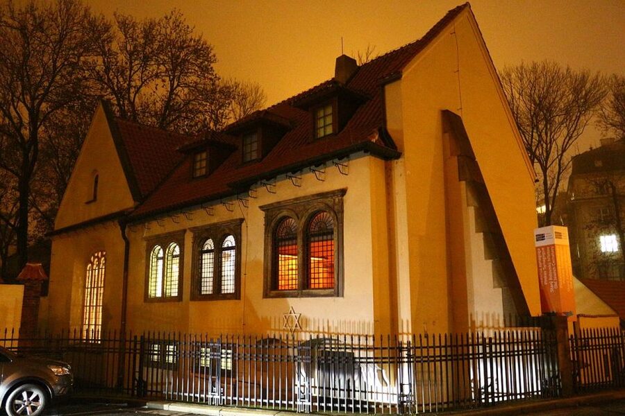 Prague: Old, New, and Jewish Towns Guided Walking Tour - Key highlights you will notice right away