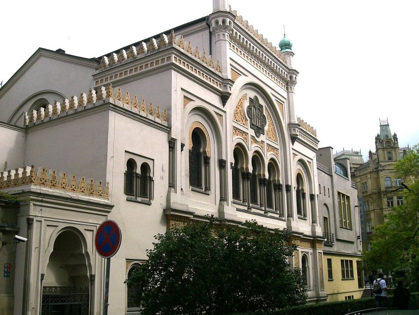 Prague: Old, New, and Jewish Towns Guided Walking Tour - Why a 3 Hour Prague Old, New, and Jewish Town Tour Makes Sense