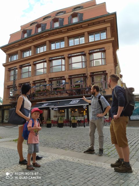 Prague: Old, New, and Jewish Towns Guided Walking Tour - Who this tour suits best, and who should pick something else
