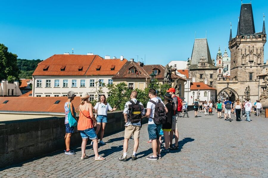 Prague: Old Town, Astronomical Clock and Underground Tour - Key highlights at a glance