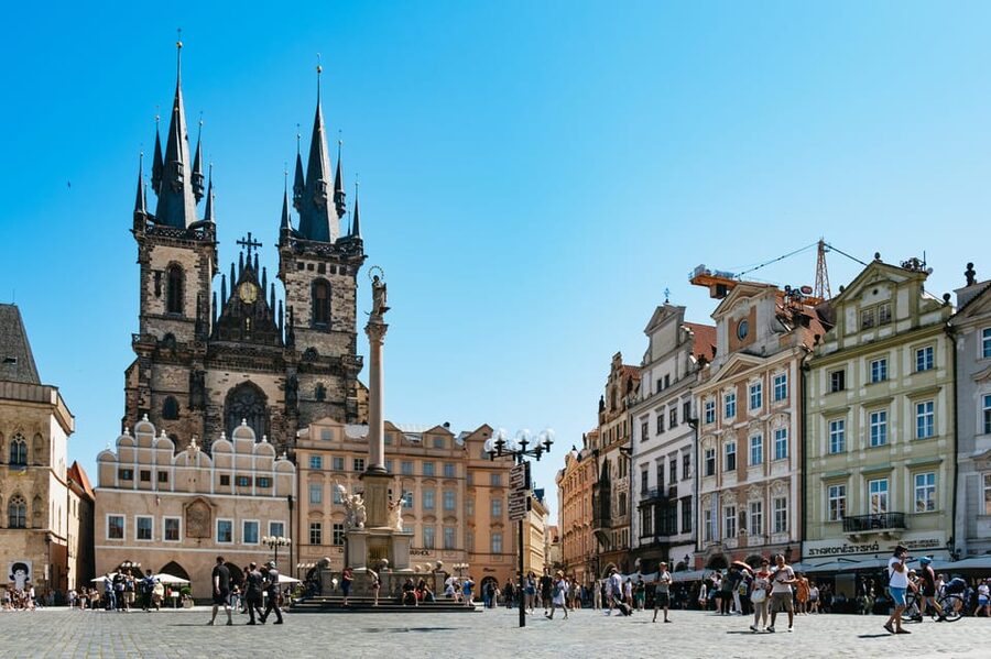 Prague: Old Town, Astronomical Clock and Underground Tour - Where this tour fits in your Prague day