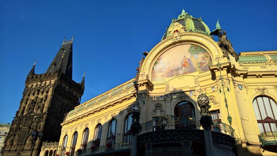 Prague: Old Town Guided Walking Tour and City Boat Ride - Back to Old Town Square: Astronomical Clock, Tyn Church, and Jan Hus