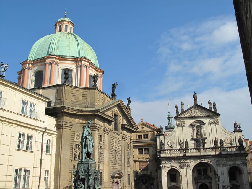 Prague: Old Town Guided Walking Tour and City Boat Ride - The Vltava Boat Ride: Relax for an Hour Under Charles Bridge