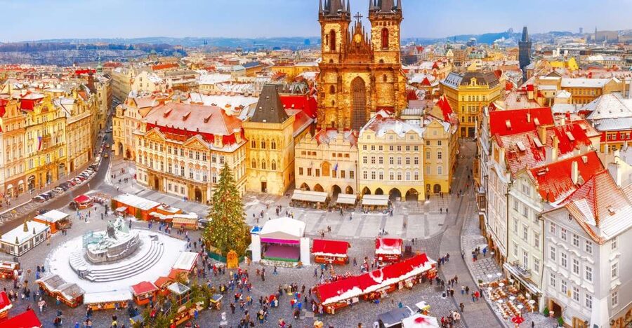 Prague: Old Town Highlights Private Guided Walking Tour - Old Town essentials: Old Town Hall, the Astronomical Clock, and WWII stories