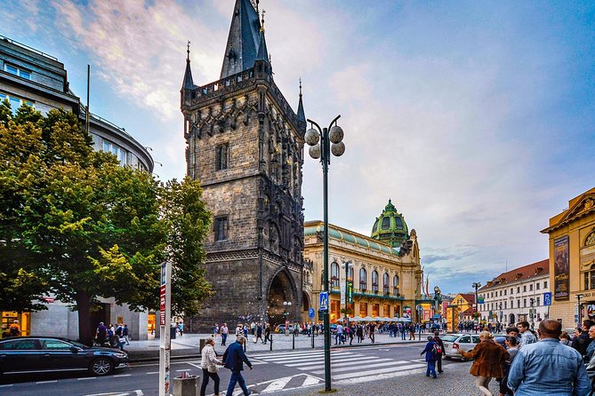 Prague Old Town: Private Tour - Why a Guide-Led Walk Beats Wander-Only Sightseeing
