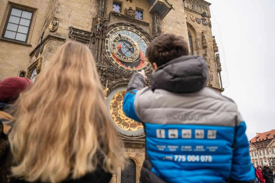 Prague: Old Town Private Walking Tour with Hotel Pickup - Hotel pickup in Prague 1: the easiest way to start
