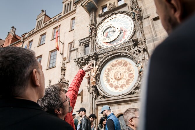 Prague Old Town, River Cruise and Prague Castle Sightseeing Tour Including Lunch - Lunch at Hostinec U Templáře, then a river break that resets your legs