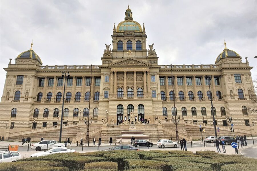 Prague: Old Town Tour & National Museum Skip-the-Line Ticket - New Town and Wenceslas Square: a shift from legends to daily life