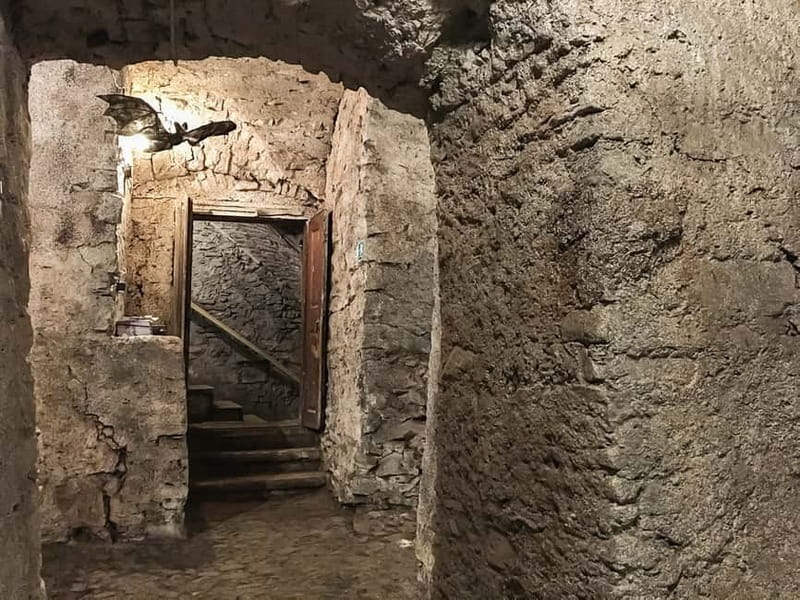 Prague: Oldtown, Medieval Underground & Dungeon History Tour - The Dungeon: torture instruments and Hangman Jan Mydlář