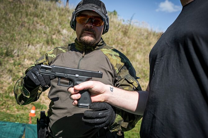 Prague: Outdoor shooting experience 3 to 10 guns + BUS Transfer - Your gun lineup: from AK-47 and AR-15 to pistols and shotguns