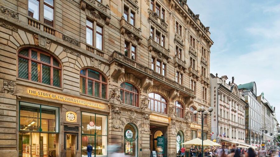 Prague: Pilsner Urquell Experience & Beer Tasting - The exhibits that use more than just your eyes