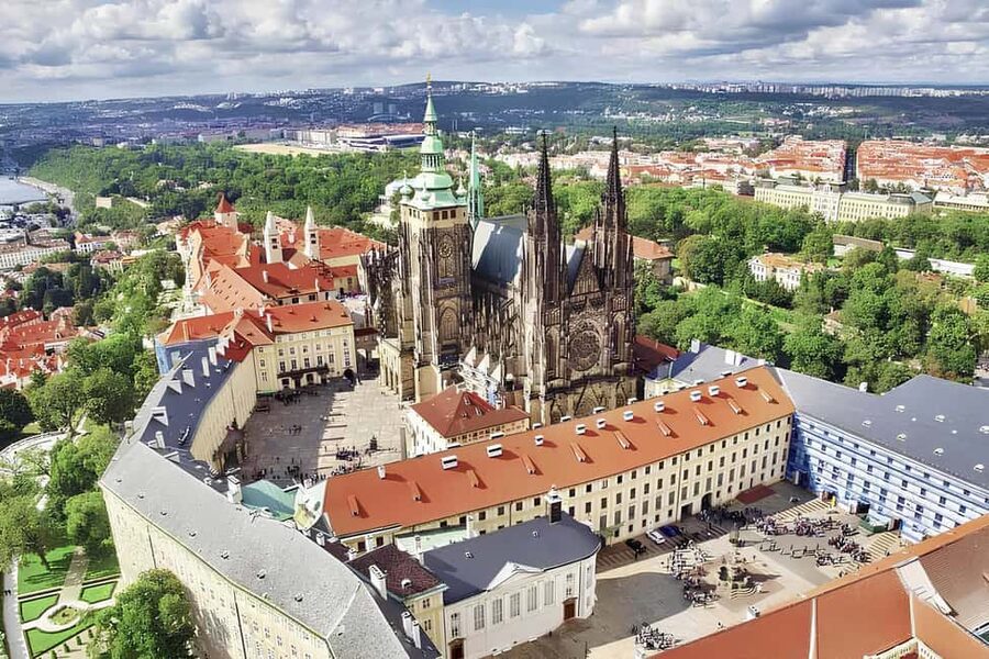 Prague: Prague Castle Skip-the-Line Ticket with Audioguide - Key Things You’ll Notice Right Away