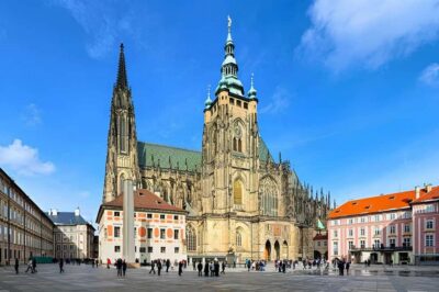 Prague Castle Skip-the-Line Ticket with Audioguide