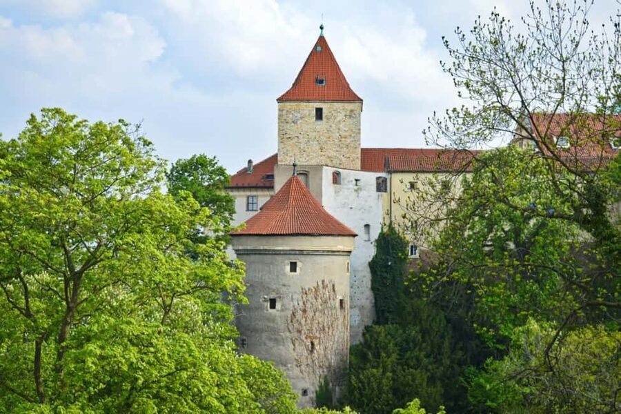 Prague: Prague Castle Skip-the-Line Ticket with Audioguide - Timing a One-Day Castle Circuit Like a Pro