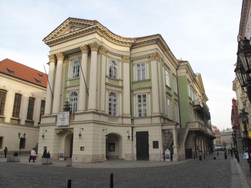 Prague: Private City Tour by Minivan - Prague Castle Complex With a Real Guided Visit
