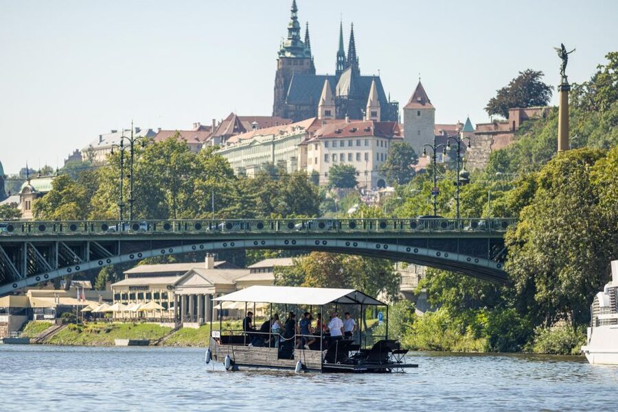 Prague: Private Cycle Boat River Tour with Beer or Prosecco - Practical tips for a smoother, more comfortable ride