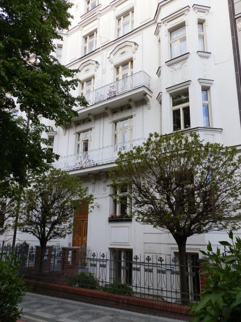 Prague: Private Prague Art Nouveau and Cubism Tour - Price and logistics, and why $84 can make sense