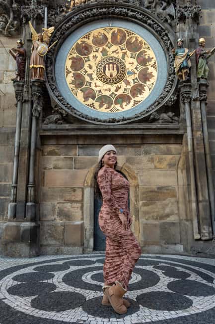 Prague: Private Professional Photoshoot with Edited Photos - Practical tips to get better results in just one hour
