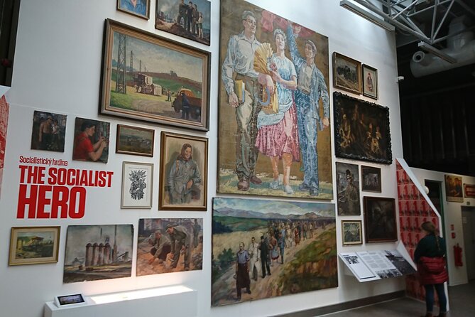 Prague Private Tour and Museum of Communism with transfer - Choosing where to go after the museum