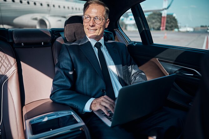 Prague Private Transfer to / from Prague Airport - Booking Setup That Keeps Things Straight