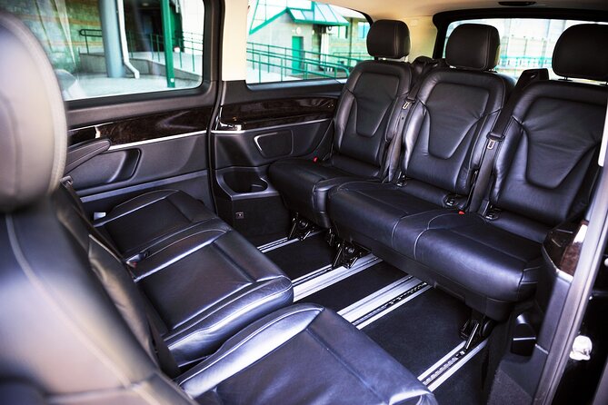 Prague Private Transfer to / from Prague Airport - Dropping Off At Your Hotel Or Any Address