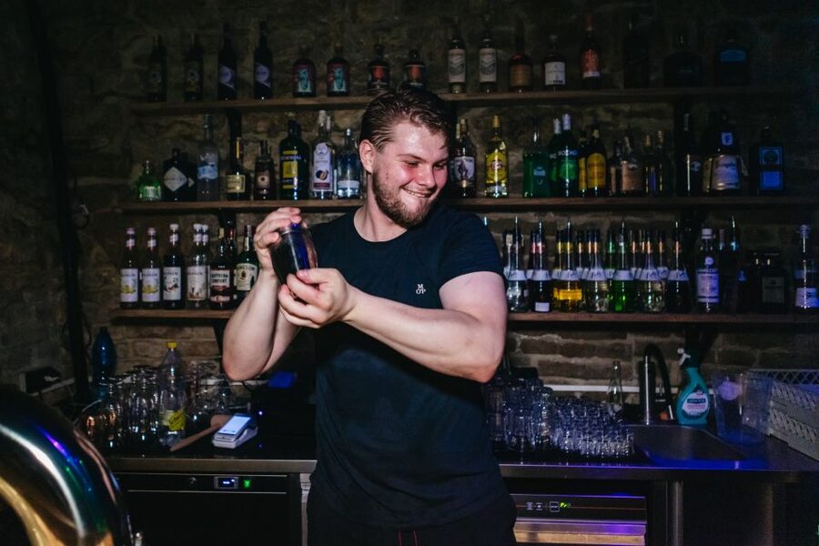 Prague: Pub Crawl with Unlimited Drinks & 5-floor Club Entry - Who should book this Prague pub crawl, and who should think twice