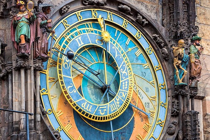 Prague´s Old Town, Jewish Quarter and Charles Bridge Private Tour - Cubism, Mozart, and Charles IV: Why this route works