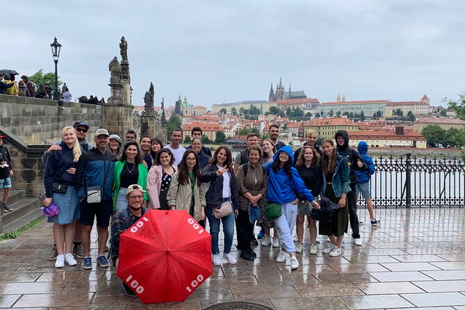 Prague’s TOP Sights - Old Town, Jewish Quarter, Charles Bridge (Tip-based tour) - Old Town Hall and the Astronomical Clock show: the big moment