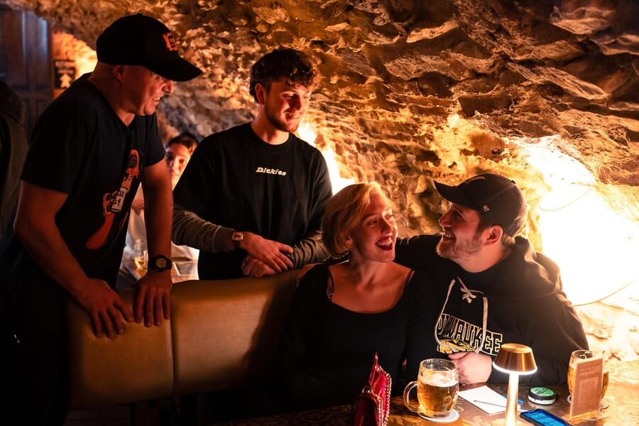 Prague: Saturday Stand-Up Comedy Night in English - What to bring, what to avoid, and the rules that matter