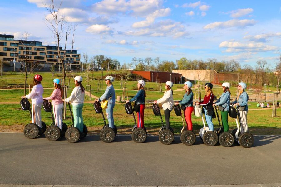 Prague: Segway Sightseeing Live-Guided Tour - Key things I’d circle before you book