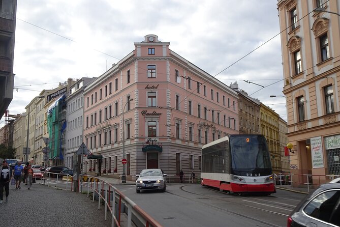 Prague self-guided walking tour and scavenger hunt - Timing, Walking Distance, and What 3 Hours Really Means