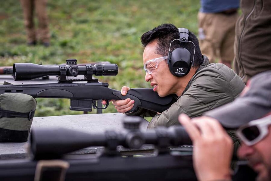 Prague: Shooting Experience with 3 to 10 Guns & Bus Transfer - Express security check and arriving ready to shoot