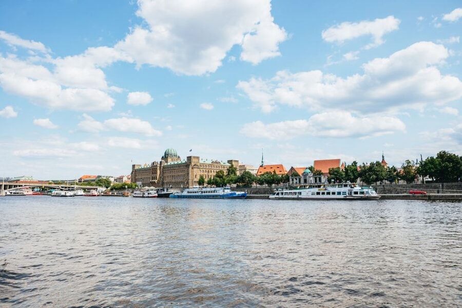 Prague: Swimming Beer Bike on A Cycle Boat - Key things I’d plan around