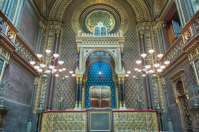 Prague Synagogues and Jewish Quarter Private Walking Tour - Meeting near the Astronomical Clock, then slipping into Josefov
