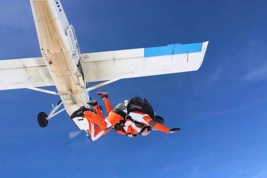 Prague: Tandem Skydiving 14,000ft over Prague with Transfers - The Sightseeing Flight to 14,000 ft: Views Plus Breathing Space