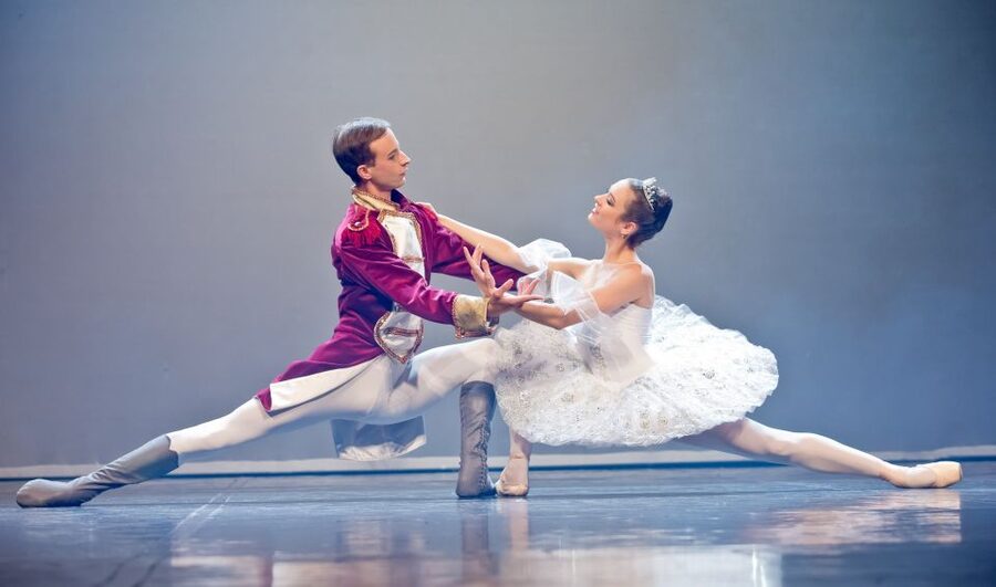 Prague: The Nutcracker Ballet Tickets - The Stage Reality Check: When Big Ballet Meets a Tight Room