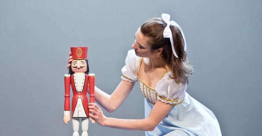 Prague: The Nutcracker Ballet Tickets - The Program at a Glance: Two Acts, Tchaikovsky, and a Timed Intermission