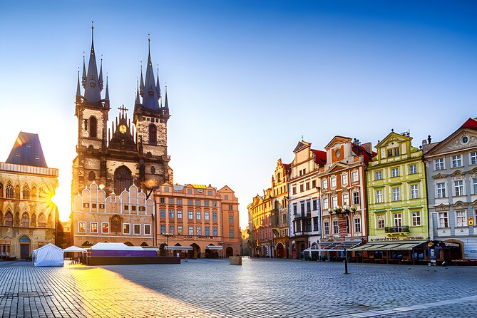 Prague to Full in Small Groups - Jewish Prague route: synagogues, Jewish Town Hall, and Old Jewish Cemetery from the outside