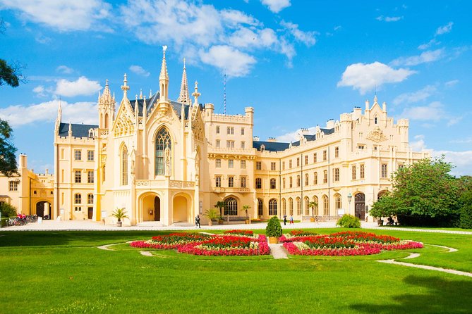 Prague-Vienna One-Way Sightseeing Day Tour - Lednice Palace gardens: Palm House, Minaret views, and photo-friendly paths