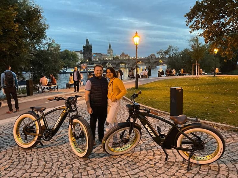 Prague Viewpoints & Historical Ebike Tour - Where you meet at Štěpánská 55, and what to bring